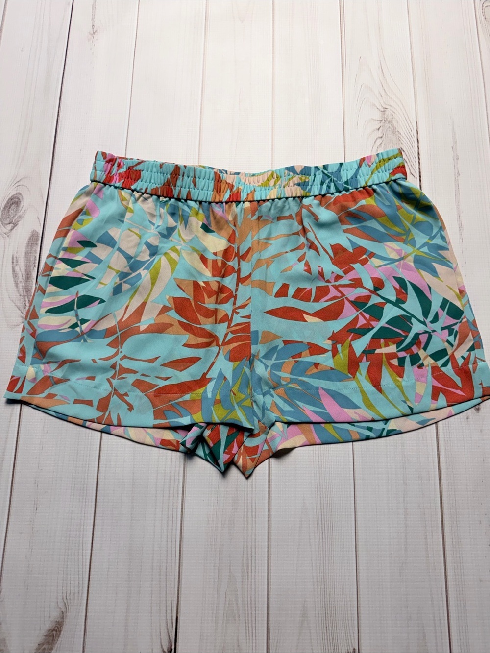 BCBGMaxAzria Aqua Multi Tropical-Print Shorts